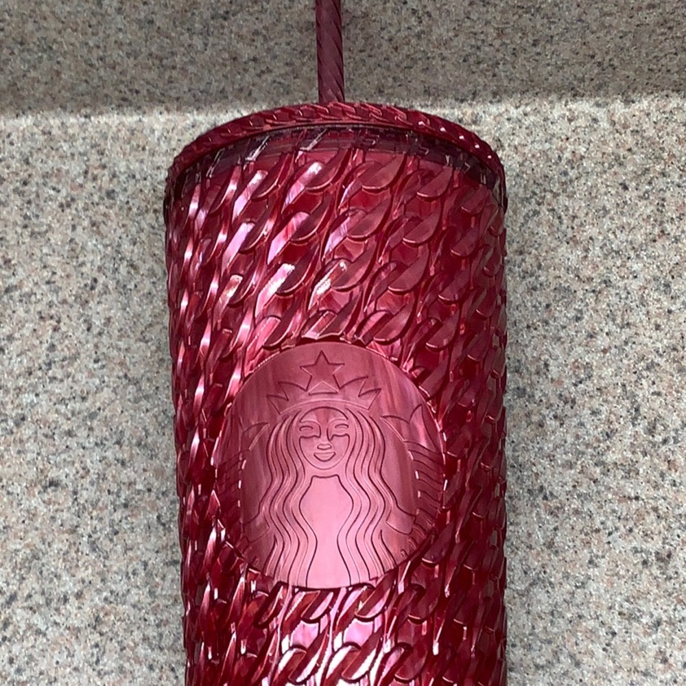 NWT Beautiful ruby red Starbucks venti tumbler, screw on lid with straw.